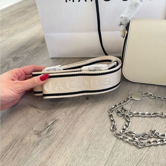 Marc Jacobs The Turn Lock, Logo, Leather Mini Crossbody Bag Marshmallow - Picture 5 of 7